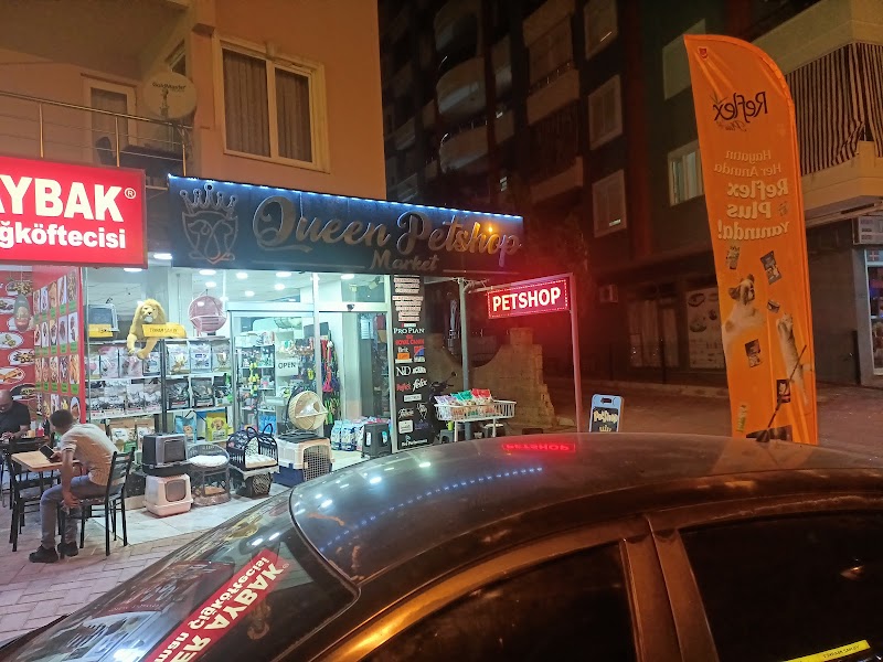 Queen Petshop