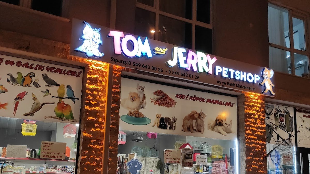 Tom and Jerry Petshop