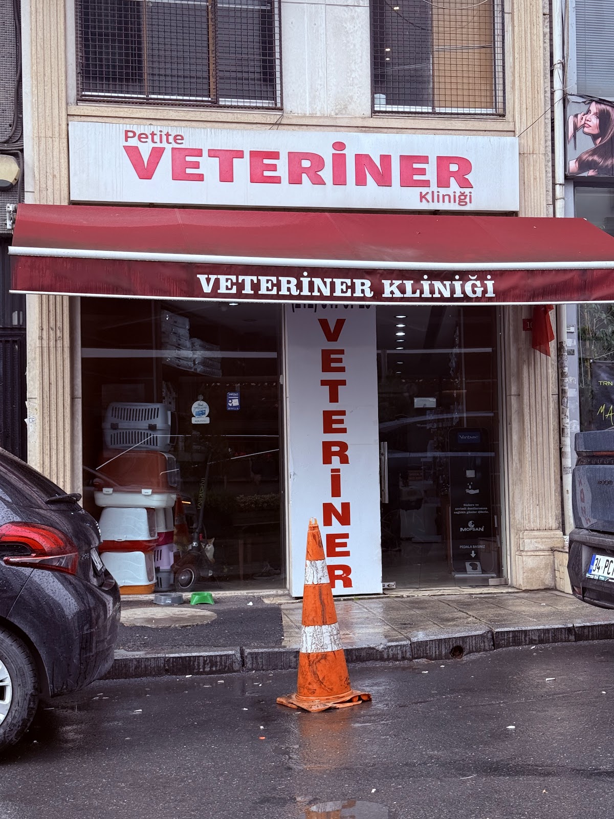 Petite VETERİNER Kliniği
