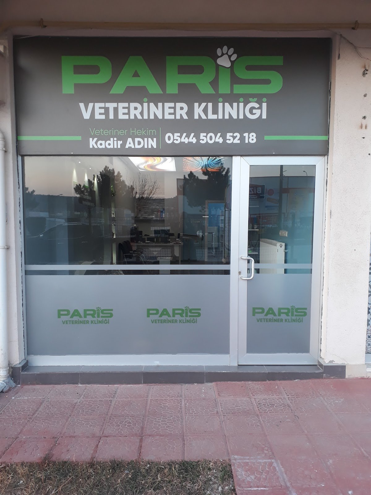 PARİS Veteriner Kliniği / Bozüyük